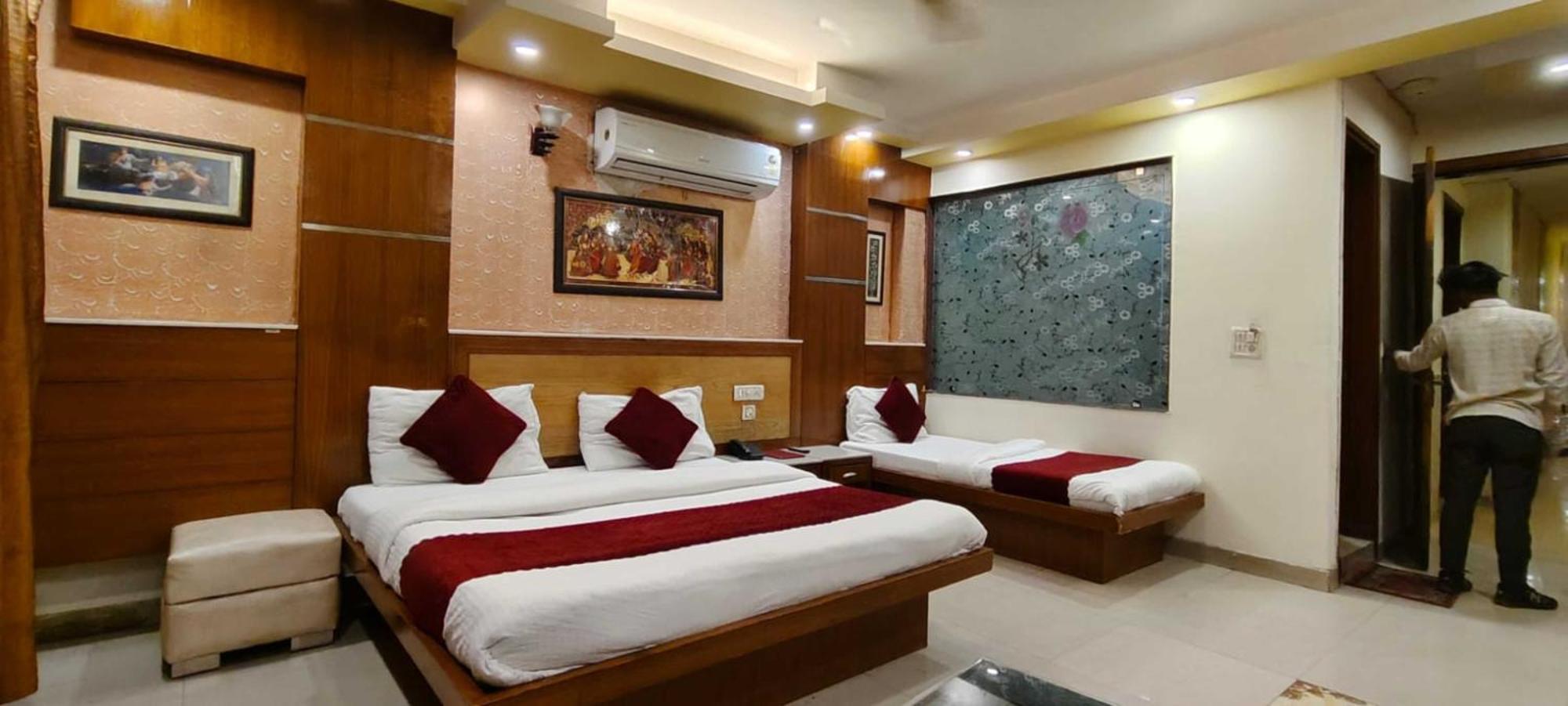 Hotel Star View-New Delhi Bagian luar foto
