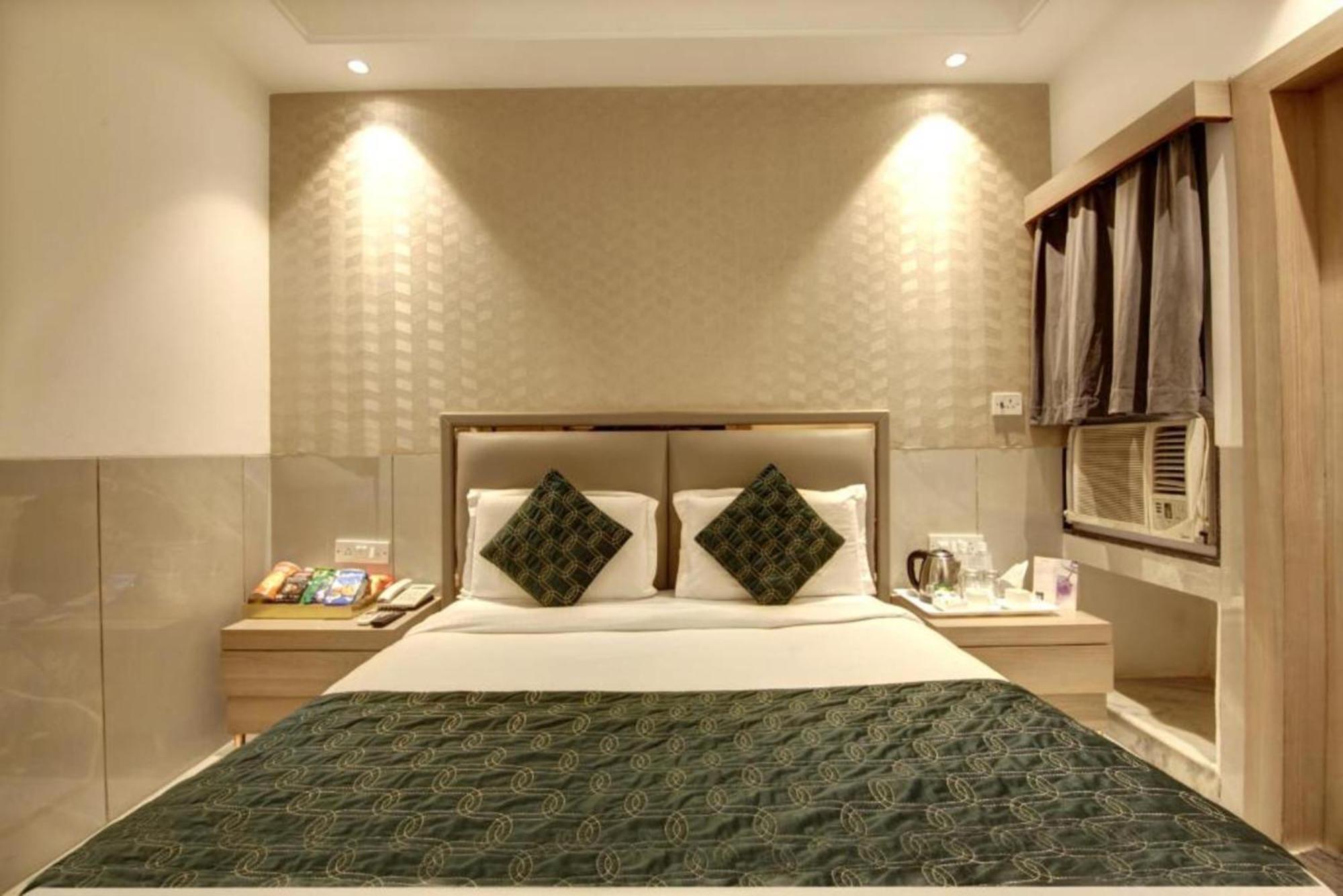 Hotel Star View-New Delhi Bagian luar foto