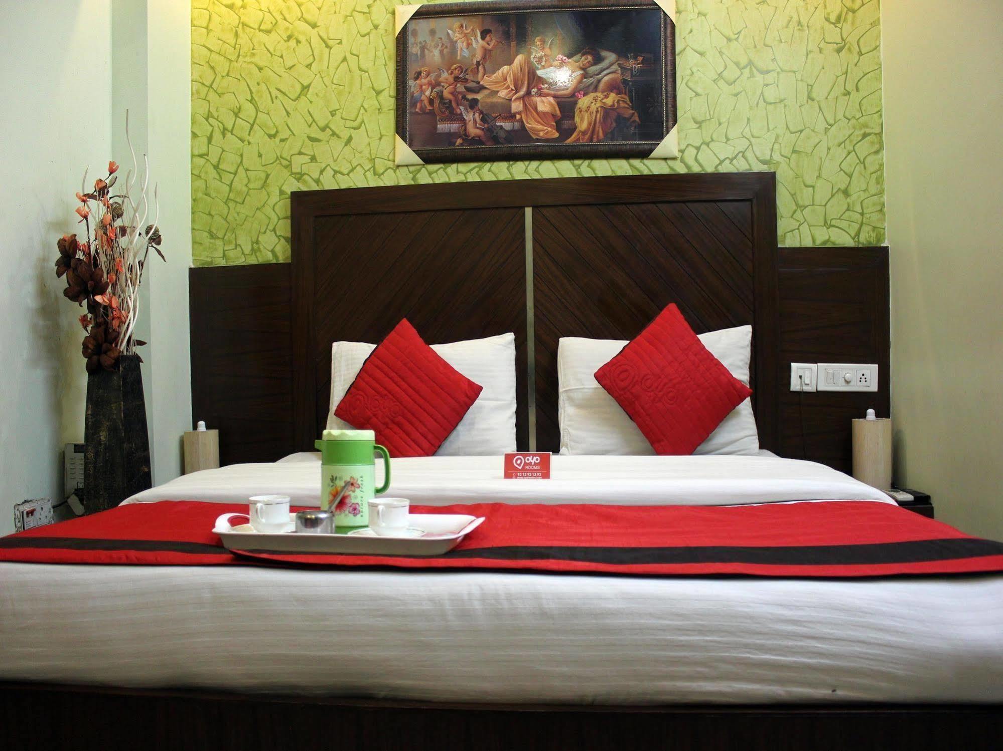 Hotel Star View-New Delhi Bagian luar foto